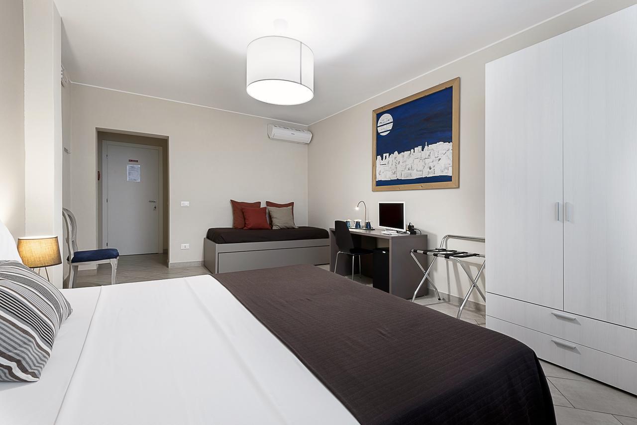 I Tigli Guest House เปียเชนซา ภายนอก รูปภาพ