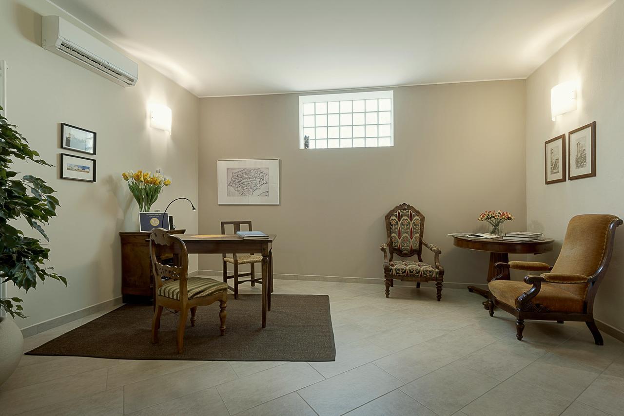 I Tigli Guest House เปียเชนซา ภายนอก รูปภาพ